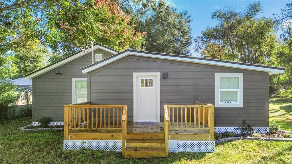 For Sale: $299,000 (3 beds, 2 baths, 1246 Square Feet)