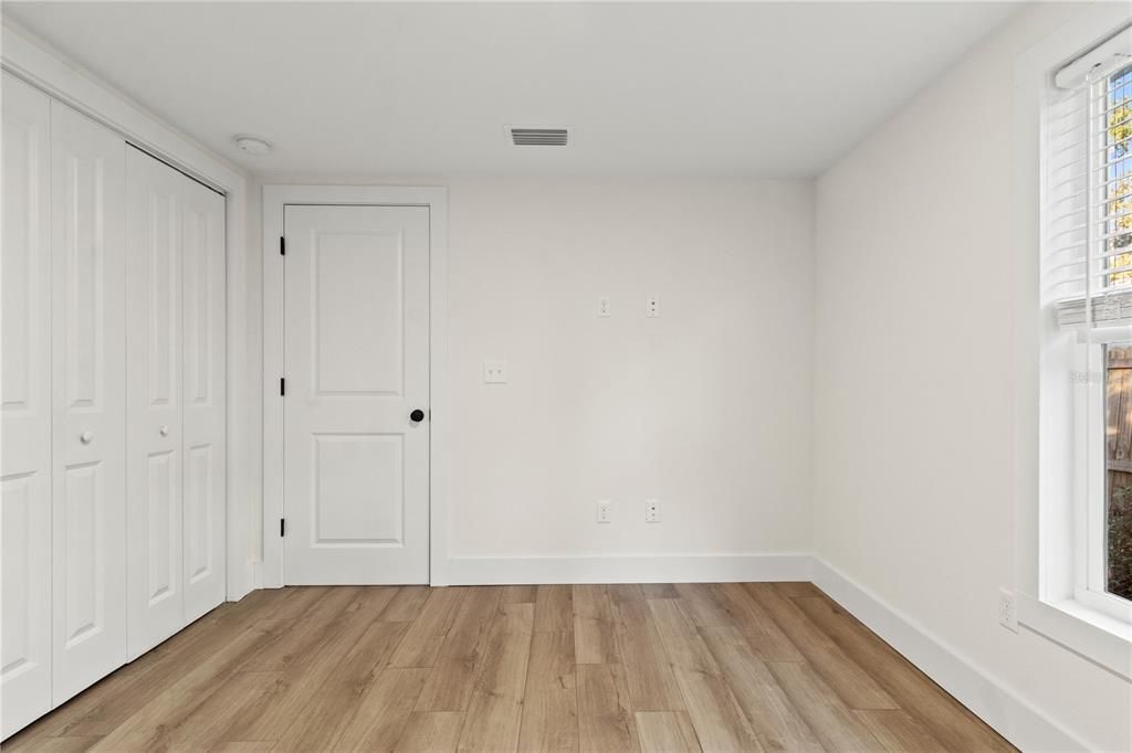 For Sale: $299,000 (3 beds, 2 baths, 1246 Square Feet)