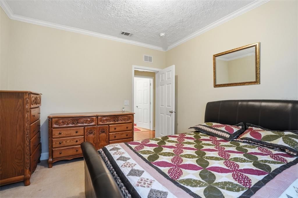 For Sale: $495,000 (5 beds, 3 baths, 2832 Square Feet)