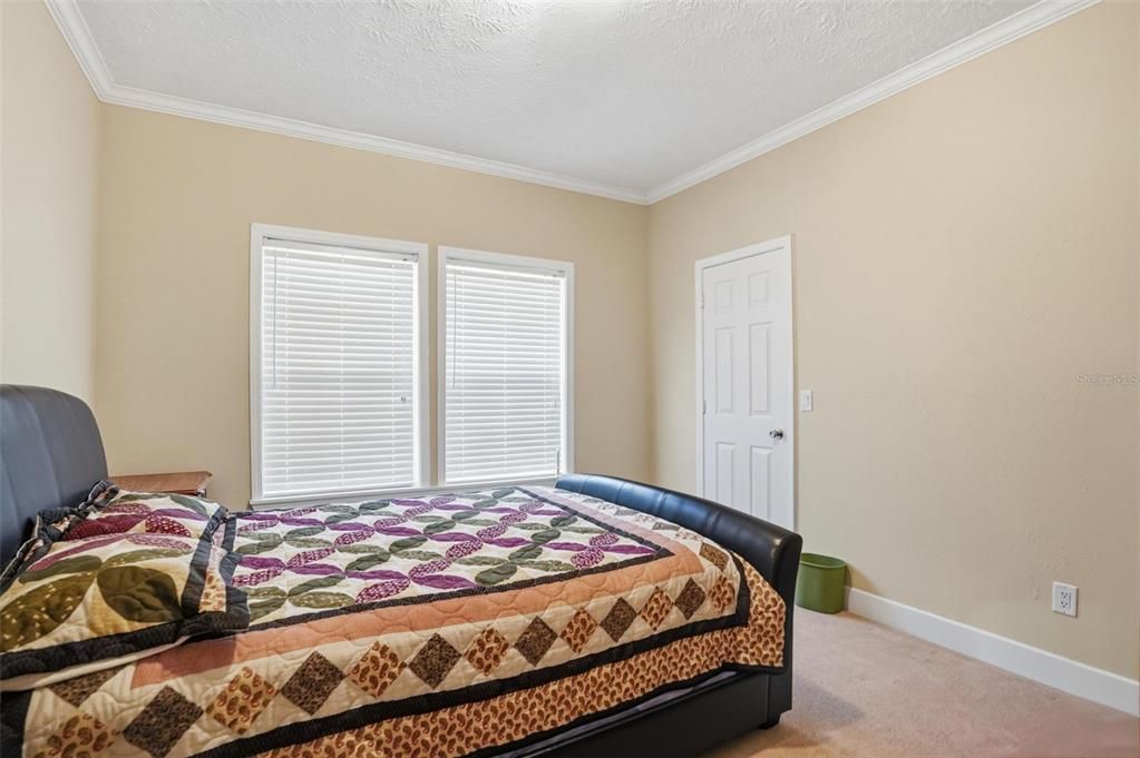 For Sale: $495,000 (5 beds, 3 baths, 2832 Square Feet)