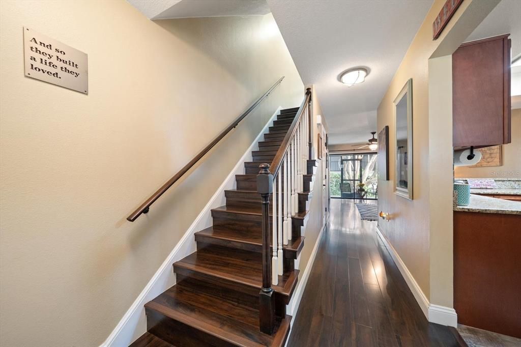 待售: $249,000 (2 贝兹, 1 浴室, 1248 平方英尺)