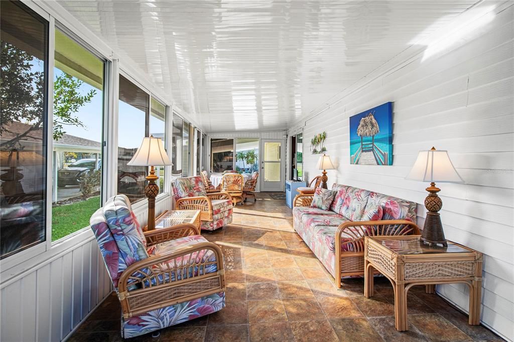 For Sale: $254,900 (2 beds, 2 baths, 1610 Square Feet)