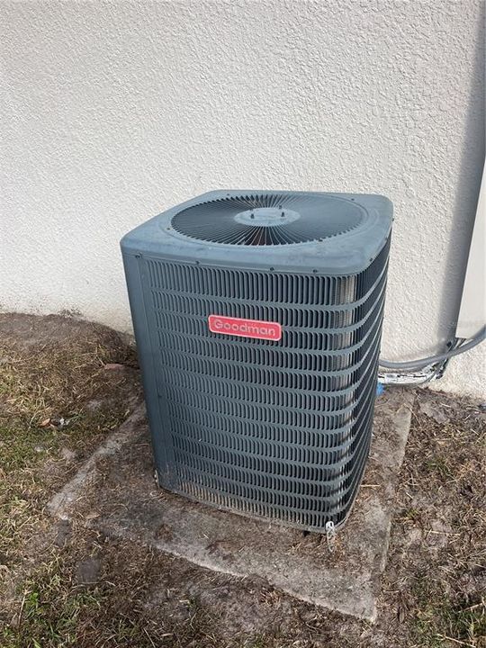 待售: $169,000 (2 贝兹, 2 浴室, 1125 平方英尺)