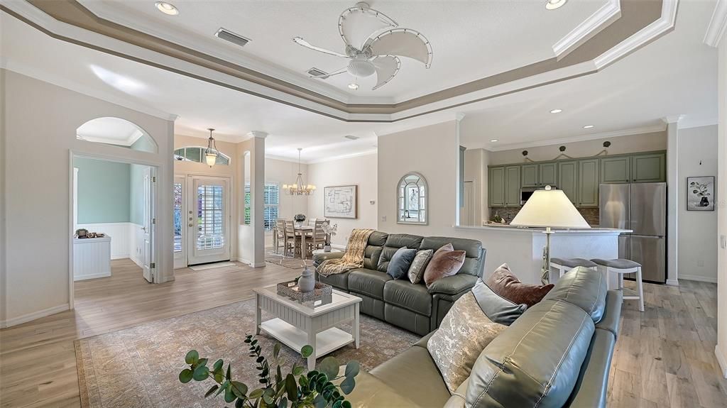 For Sale: $599,000 (3 beds, 2 baths, 2171 Square Feet)