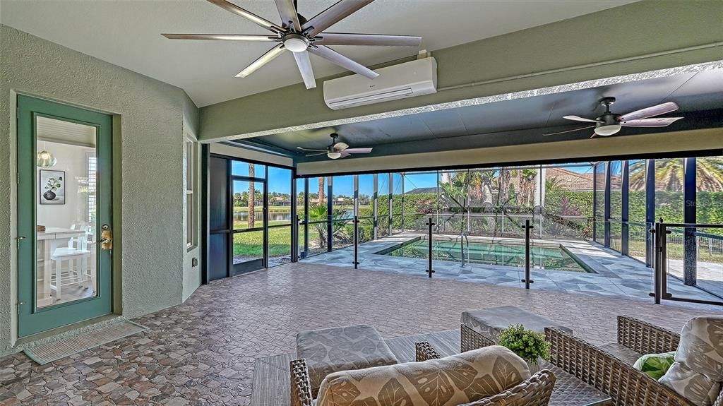 For Sale: $599,000 (3 beds, 2 baths, 2171 Square Feet)