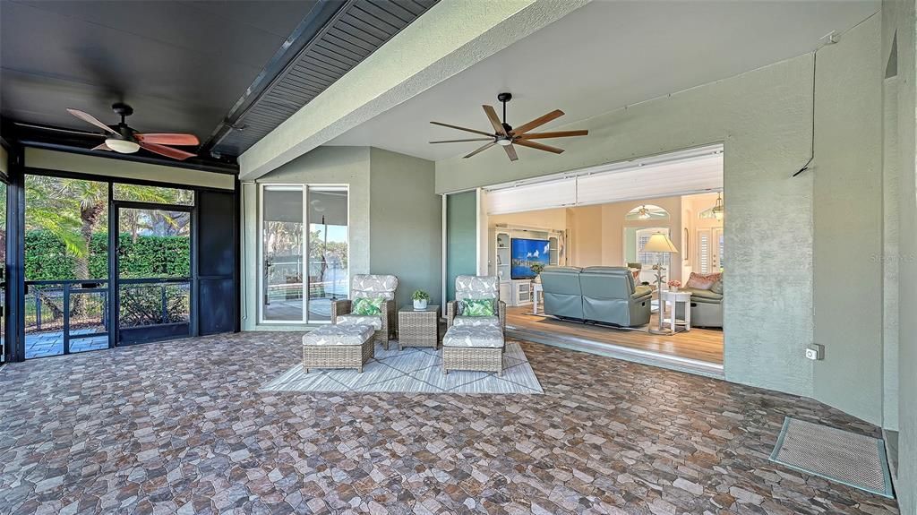 For Sale: $599,000 (3 beds, 2 baths, 2171 Square Feet)