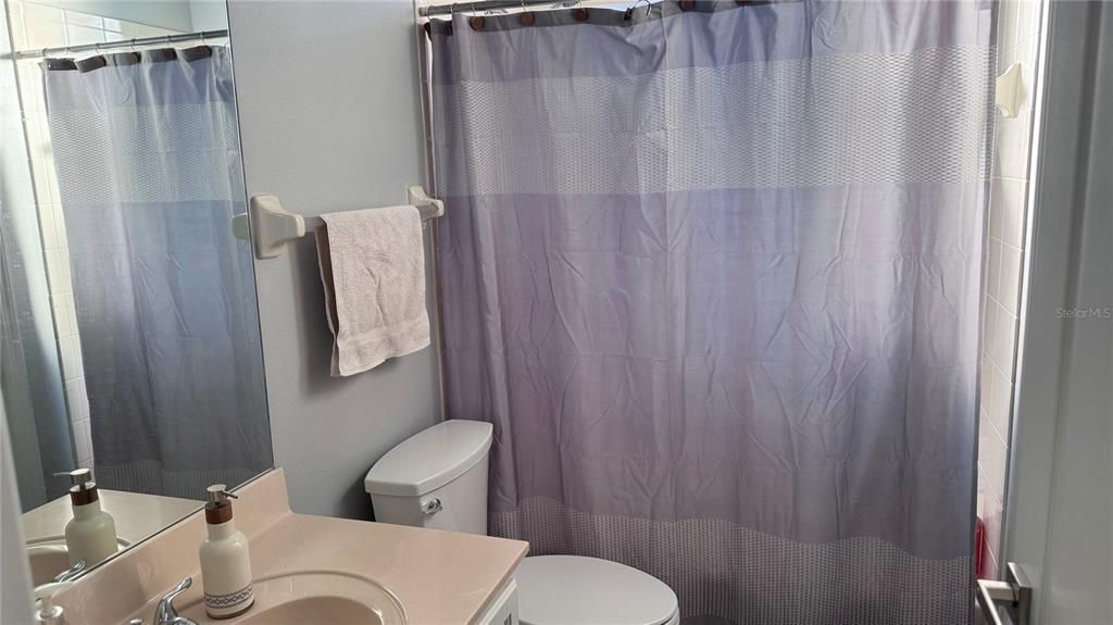 En Venta: $475,000 (4 camas, 3 baños, 2315 Pies cuadrados)