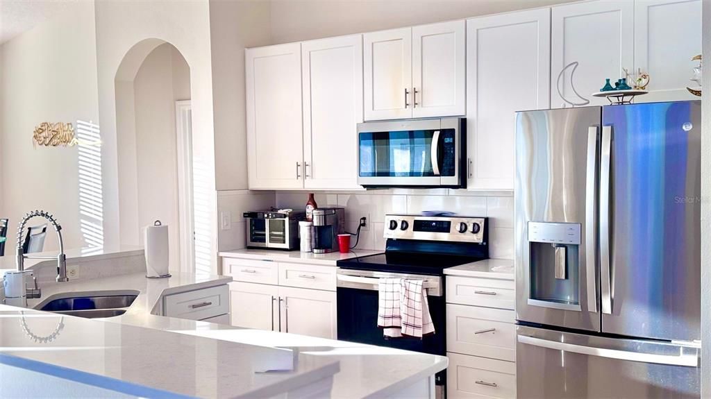 На продажу: $465,000 (4 спален, 3 ванн, 2315 Квадратных фут)