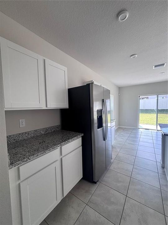 For Sale: $320,000 (3 beds, 2 baths, 1890 Square Feet)