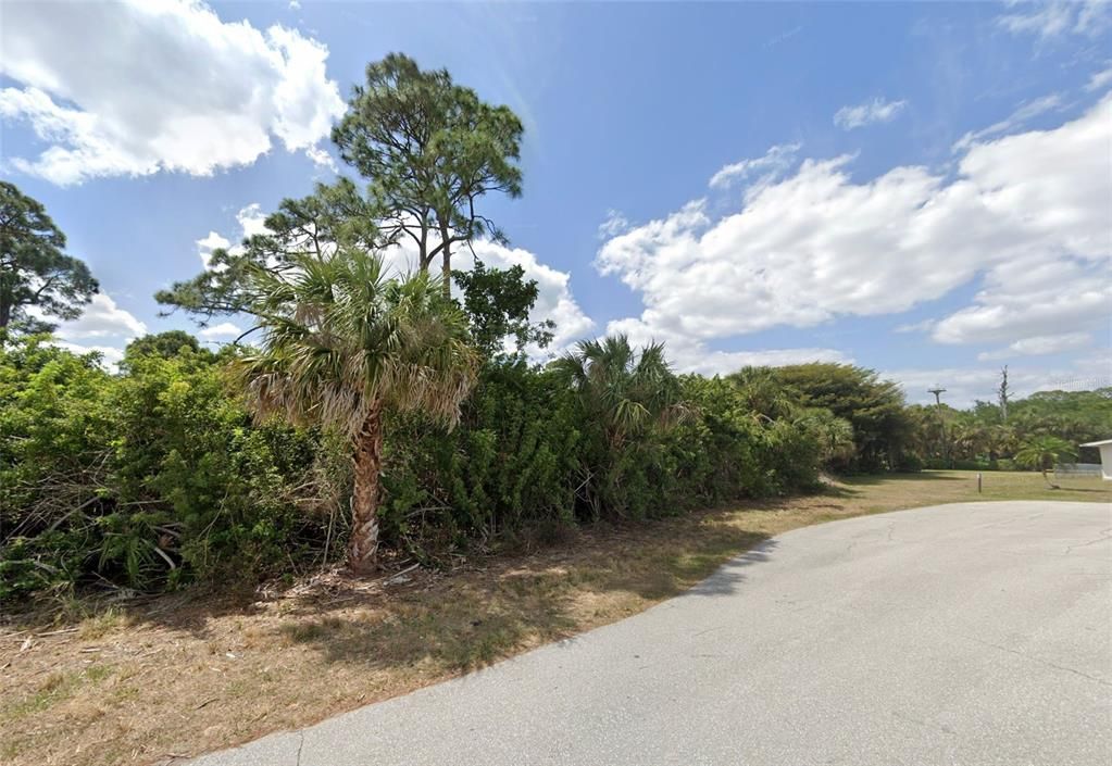 For Sale: $159,800 (1.07 acres)