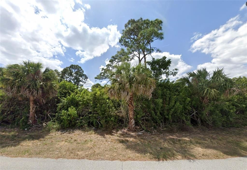 For Sale: $159,800 (1.07 acres)