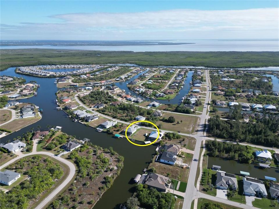 待售: $249,000 (0.23 acres)