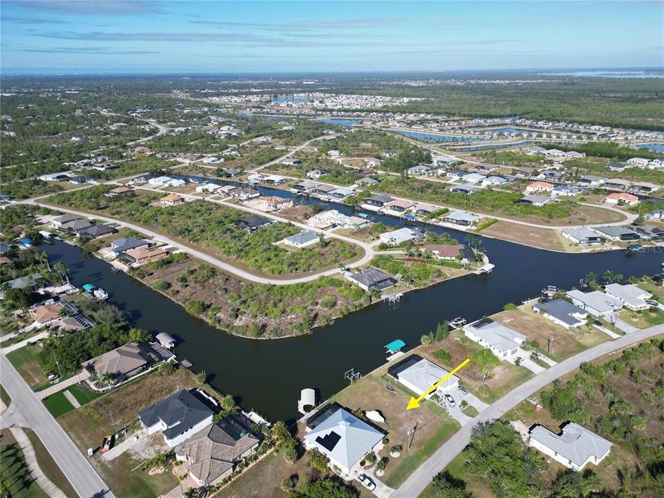 待售: $249,000 (0.23 acres)