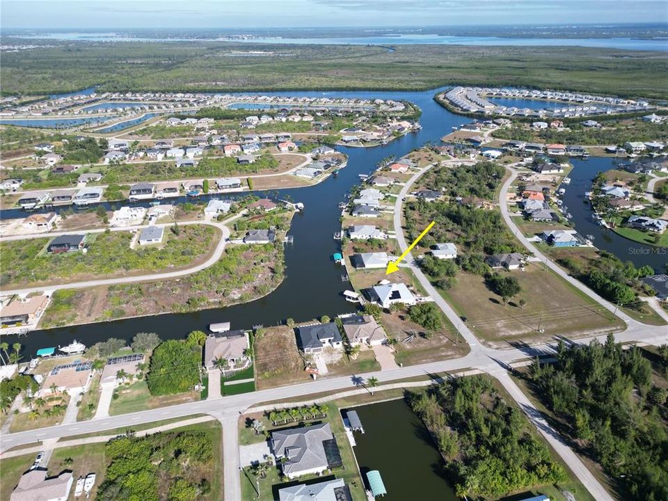 待售: $249,000 (0.23 acres)