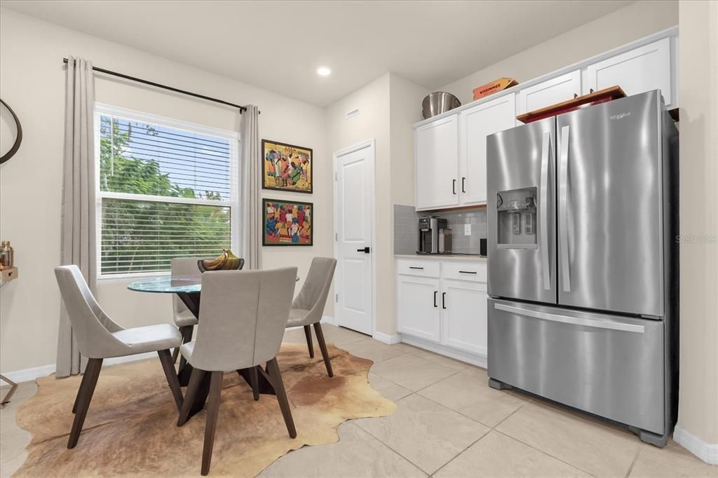 На продажу: $375,000 (3 спален, 2 ванн, 1782 Квадратных фут)