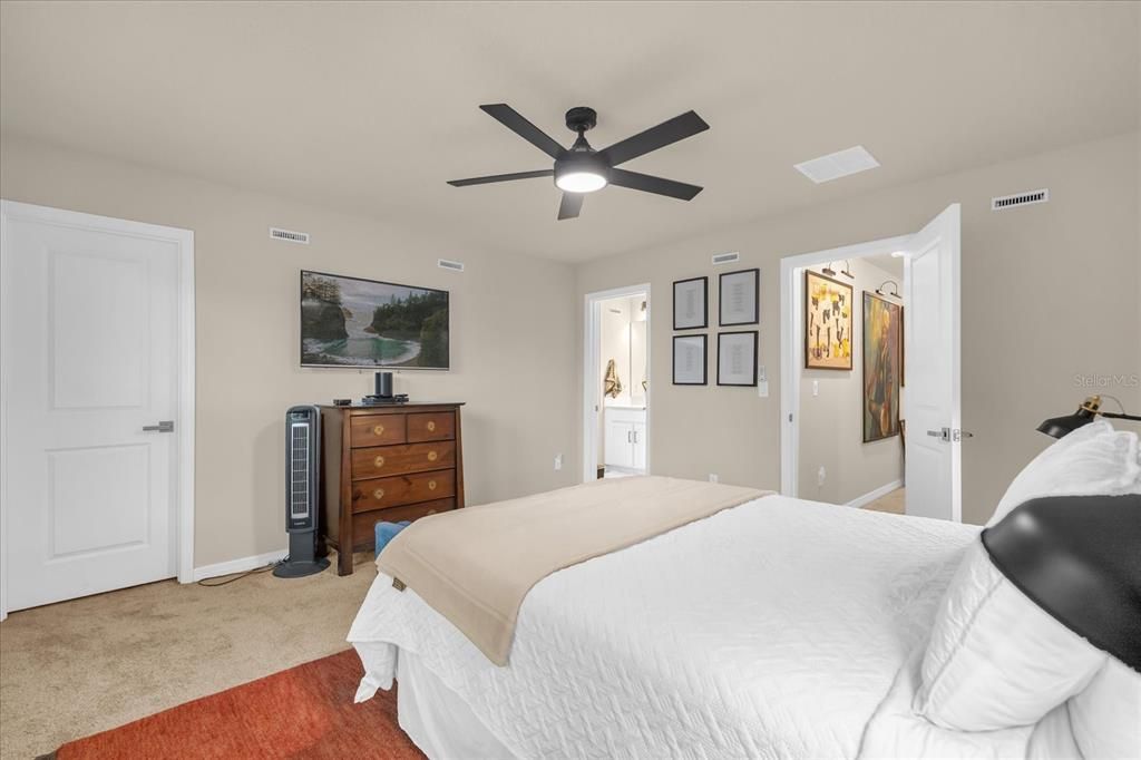 На продажу: $375,000 (3 спален, 2 ванн, 1782 Квадратных фут)