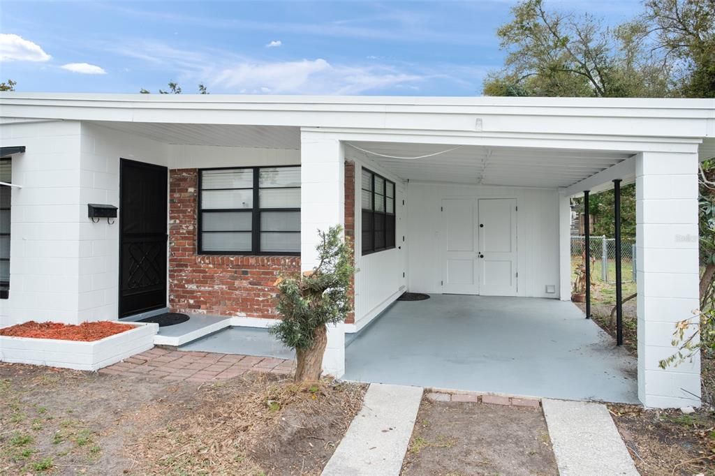 出租: $2,250 (3 贝兹, 1 浴室, 1269 平方英尺)