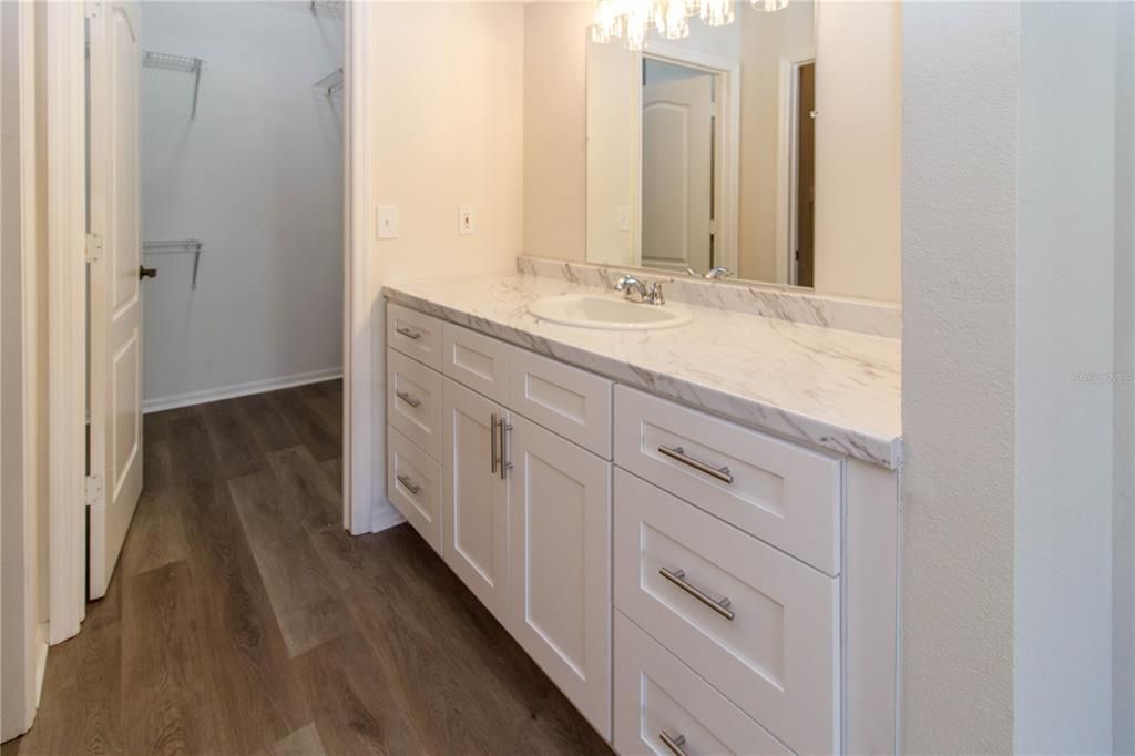 待售: $314,900 (3 贝兹, 2 浴室, 1114 平方英尺)