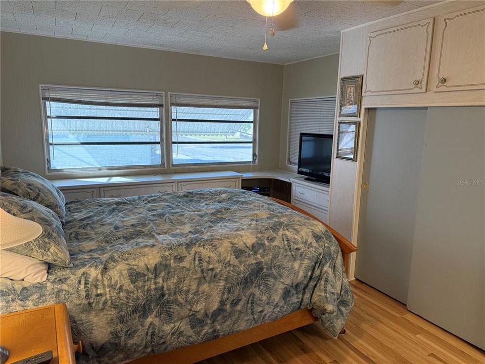 待售: $129,900 (2 贝兹, 2 浴室, 1104 平方英尺)