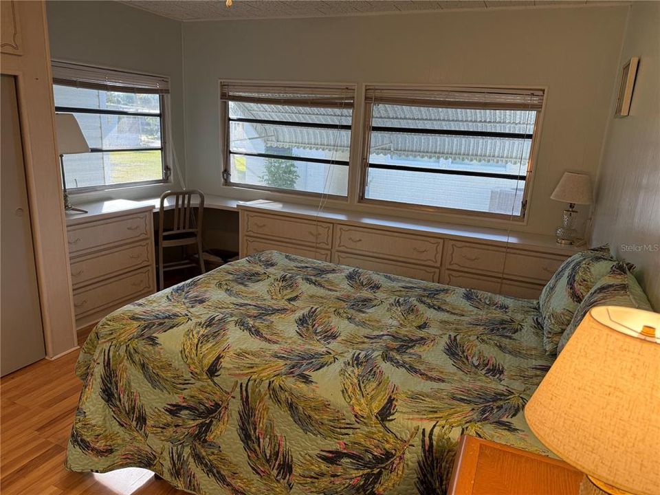 待售: $129,900 (2 贝兹, 2 浴室, 1104 平方英尺)