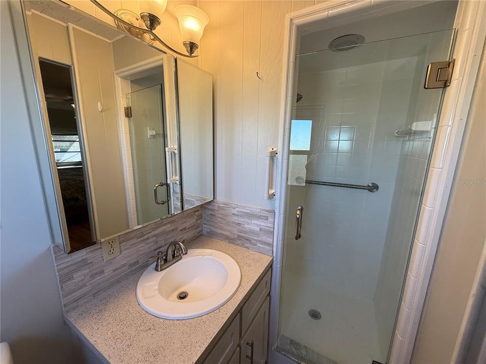 待售: $129,900 (2 贝兹, 2 浴室, 1104 平方英尺)