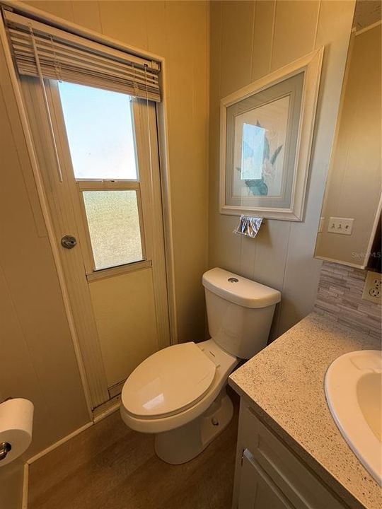 待售: $129,900 (2 贝兹, 2 浴室, 1104 平方英尺)