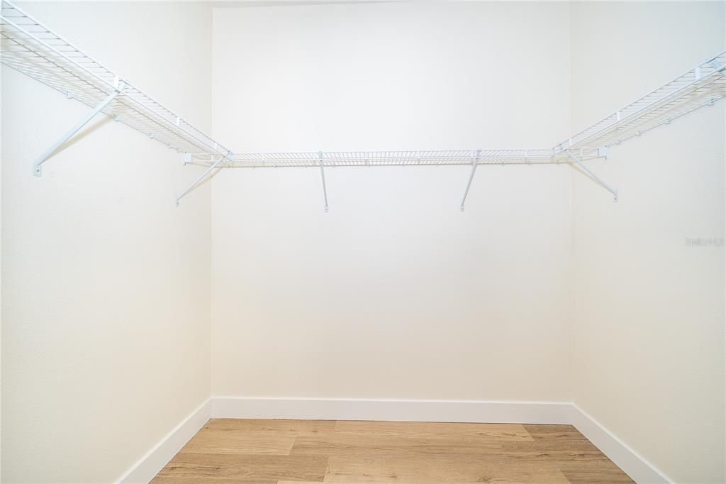 En Venta: $479,000 (4 camas, 3 baños, 1957 Pies cuadrados)