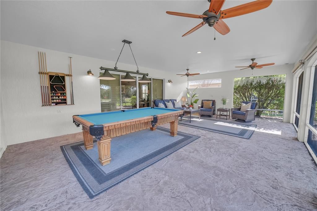 En Venta: $555,000 (3 camas, 2 baños, 1918 Pies cuadrados)