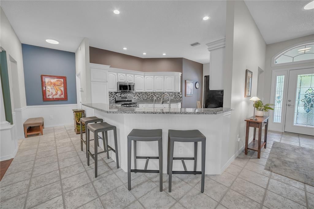 En Venta: $555,000 (3 camas, 2 baños, 1918 Pies cuadrados)