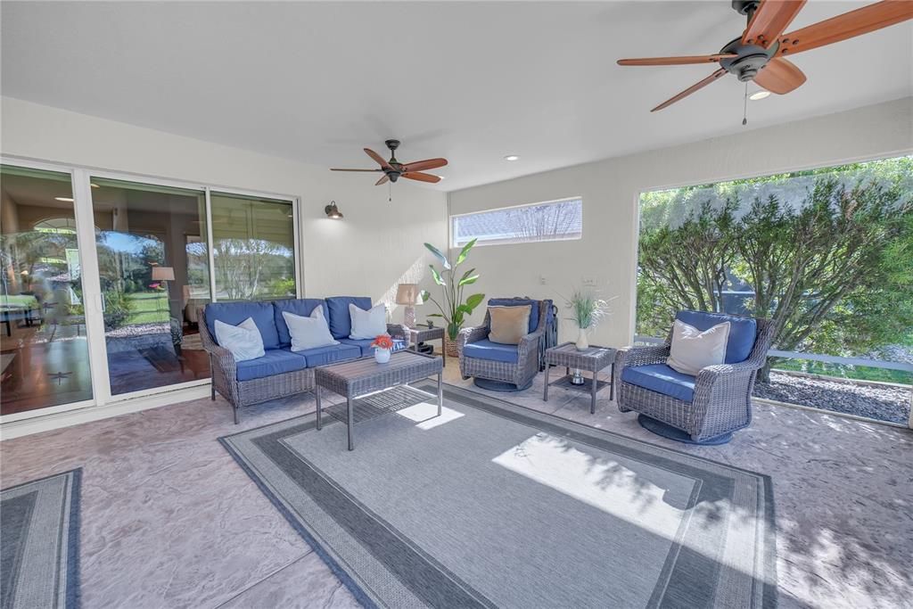 En Venta: $555,000 (3 camas, 2 baños, 1918 Pies cuadrados)