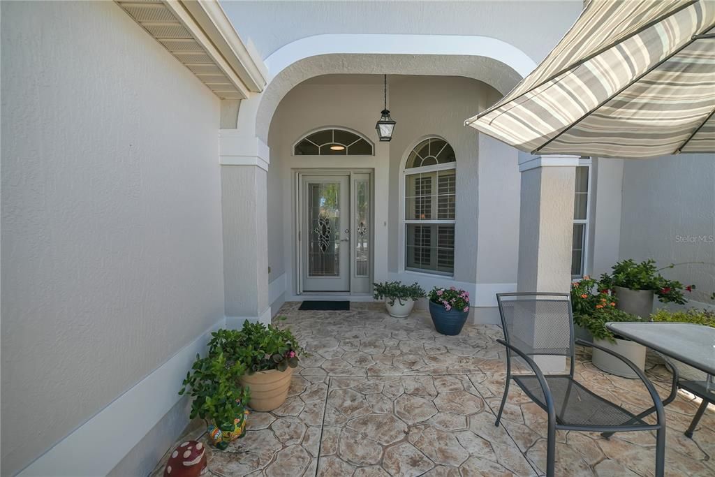 En Venta: $555,000 (3 camas, 2 baños, 1918 Pies cuadrados)