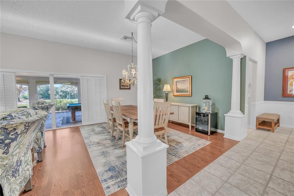 En Venta: $555,000 (3 camas, 2 baños, 1918 Pies cuadrados)