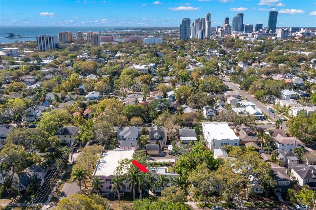 For Sale: $1,495,000 (3 beds, 3 baths, 1713 Square Feet)