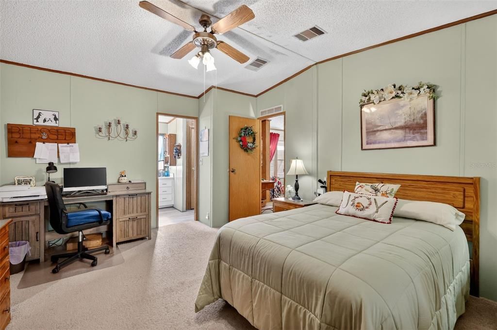 На продажу: $650,000 (3 спален, 2 ванн, 1760 Квадратных фут)