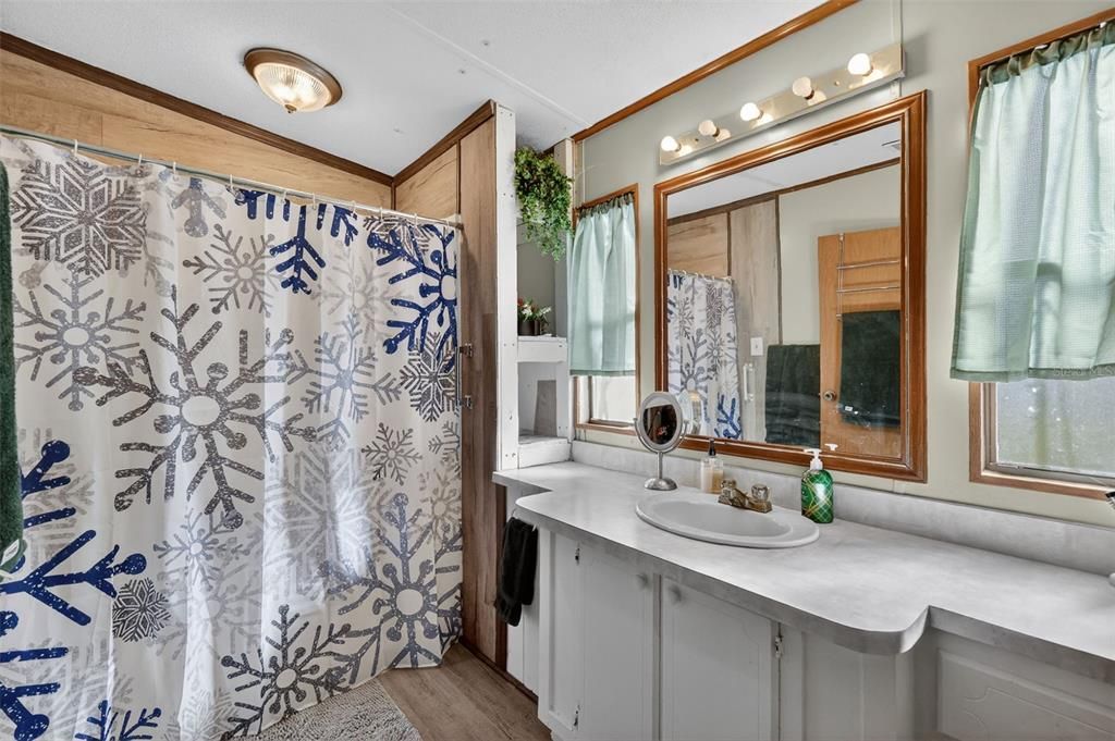 На продажу: $650,000 (3 спален, 2 ванн, 1760 Квадратных фут)