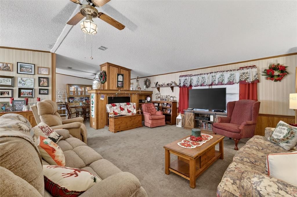 На продажу: $650,000 (3 спален, 2 ванн, 1760 Квадратных фут)