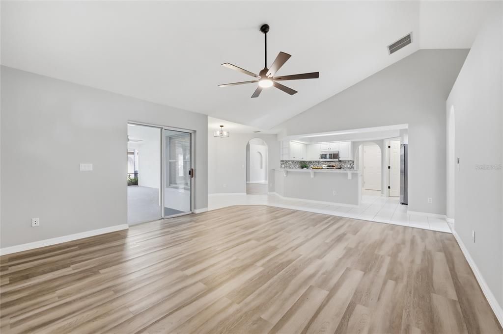 For Sale: $435,000 (3 beds, 2 baths, 2020 Square Feet)