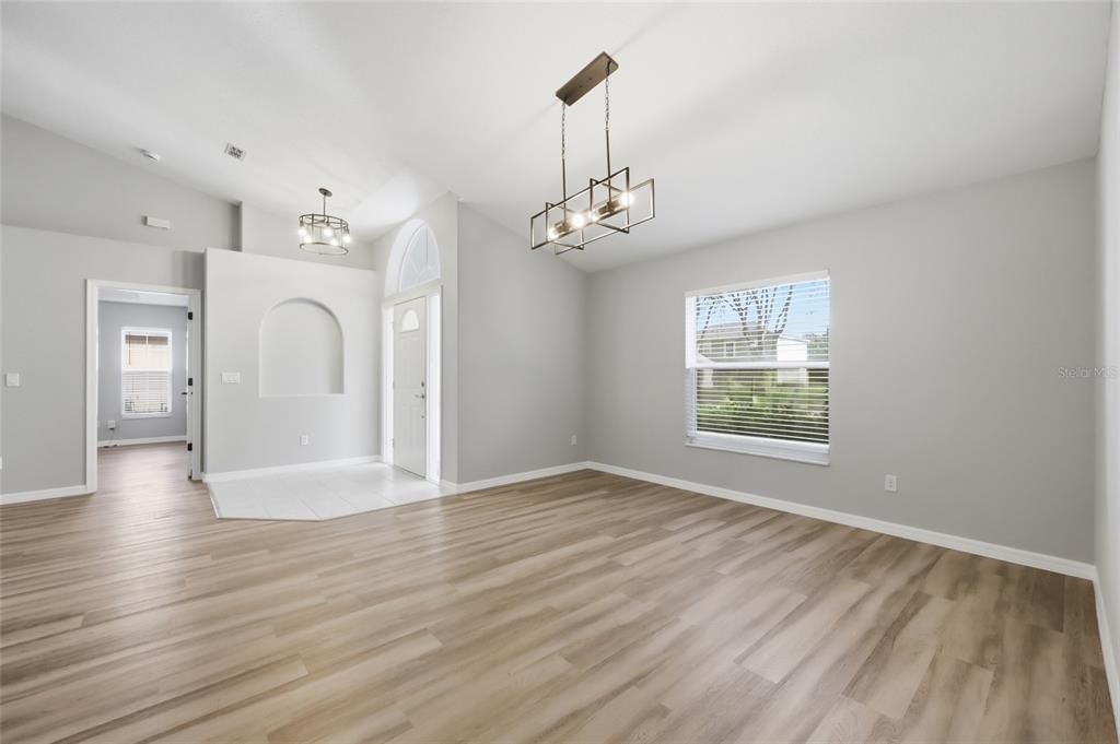 For Sale: $435,000 (3 beds, 2 baths, 2020 Square Feet)