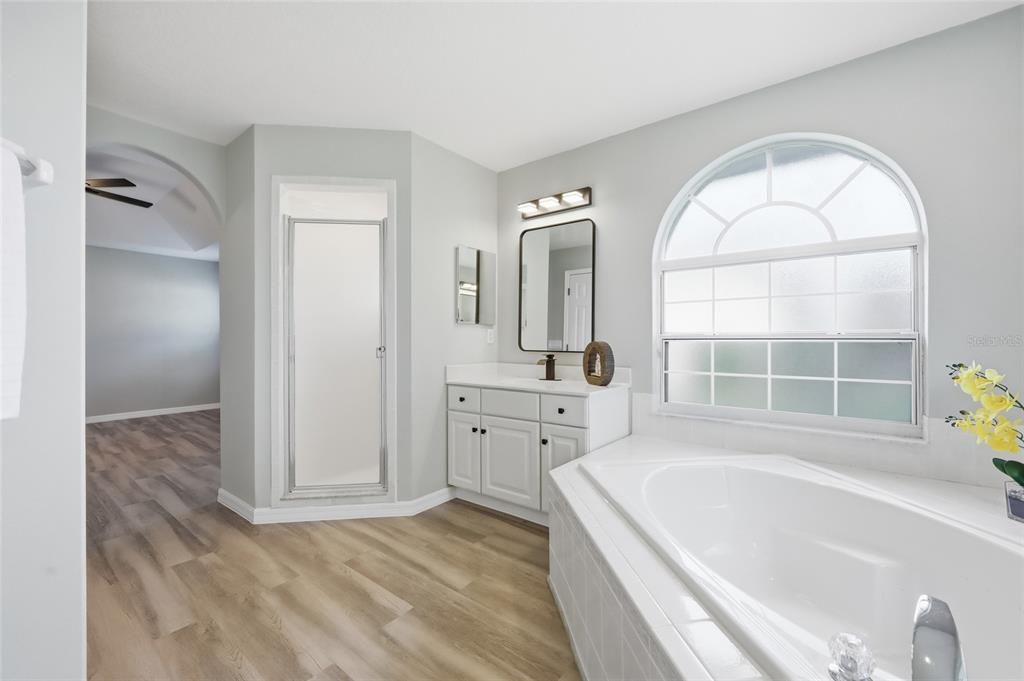 For Sale: $435,000 (3 beds, 2 baths, 2020 Square Feet)