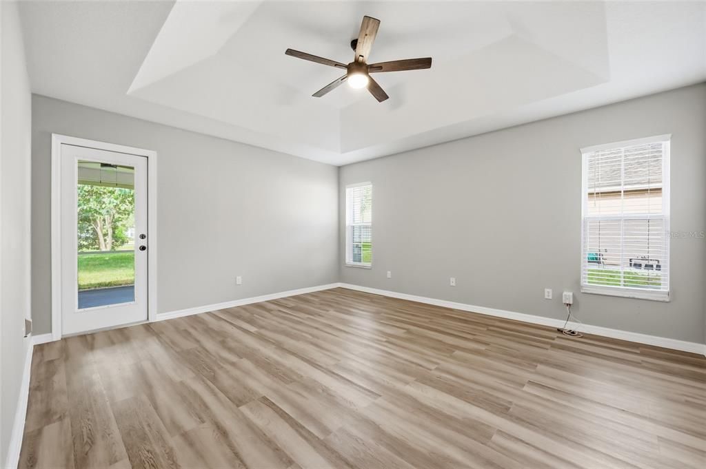 For Sale: $435,000 (3 beds, 2 baths, 2020 Square Feet)