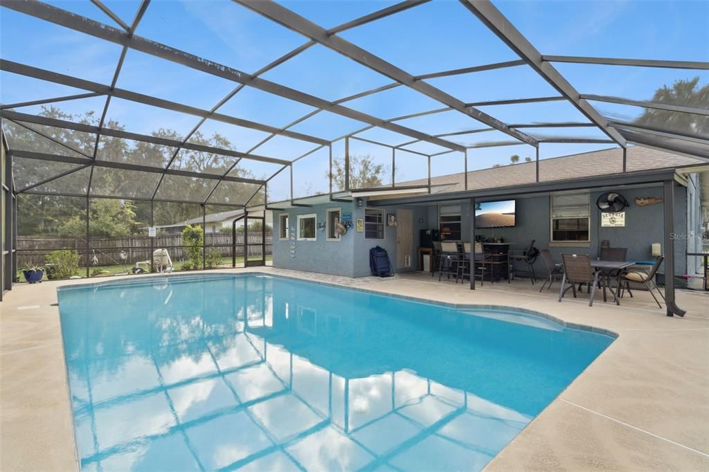 En Venta: $398,400 (3 camas, 2 baños, 1770 Pies cuadrados)