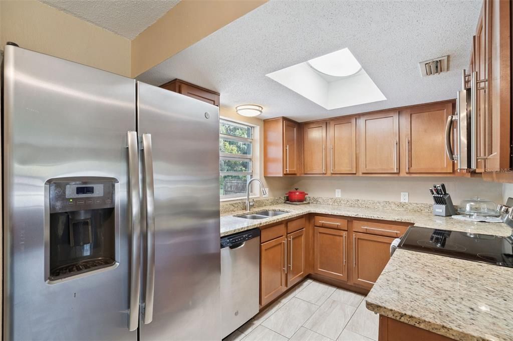 En Venta: $398,400 (3 camas, 2 baños, 1770 Pies cuadrados)