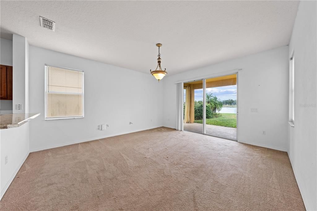 En Venta: $390,000 (3 camas, 2 baños, 2574 Pies cuadrados)