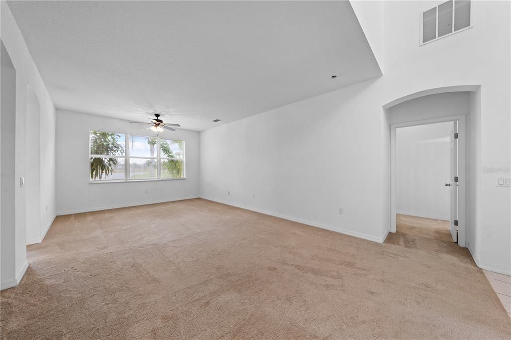 En Venta: $390,000 (3 camas, 2 baños, 2574 Pies cuadrados)