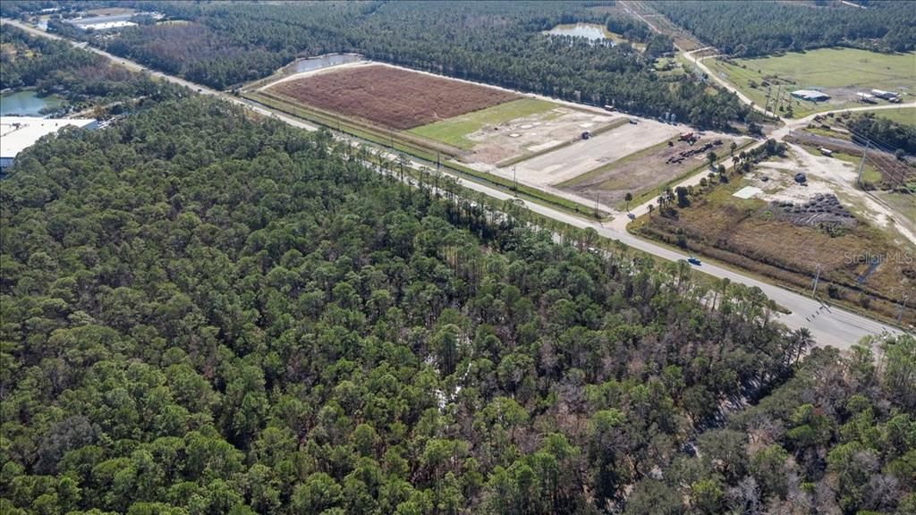 待售: $199,900 (1.10 acres)