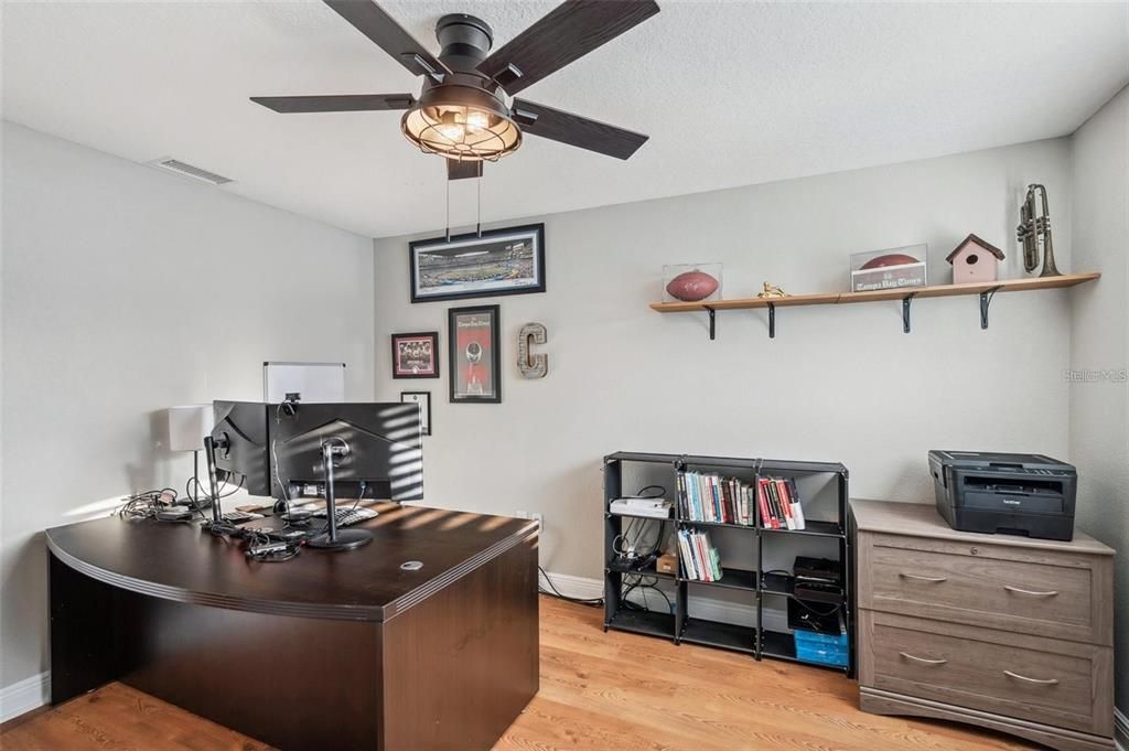 На продажу: $989,000 (4 спален, 3 ванн, 3094 Квадратных фут)