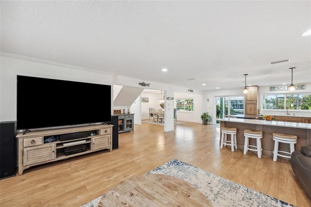 На продажу: $989,000 (4 спален, 3 ванн, 3094 Квадратных фут)