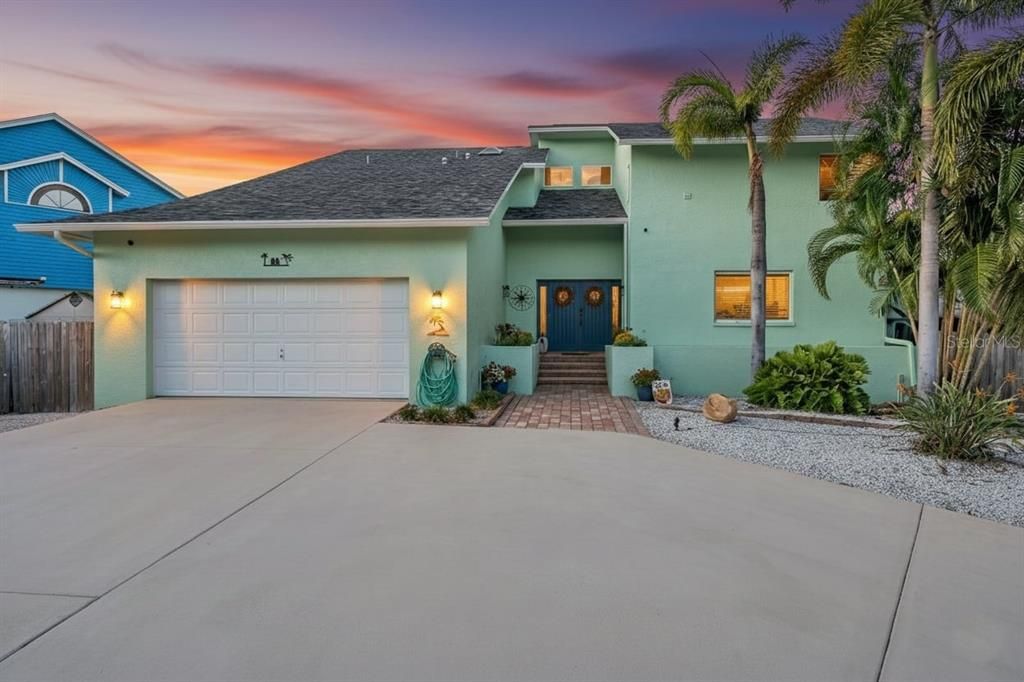 На продажу: $989,000 (4 спален, 3 ванн, 3094 Квадратных фут)