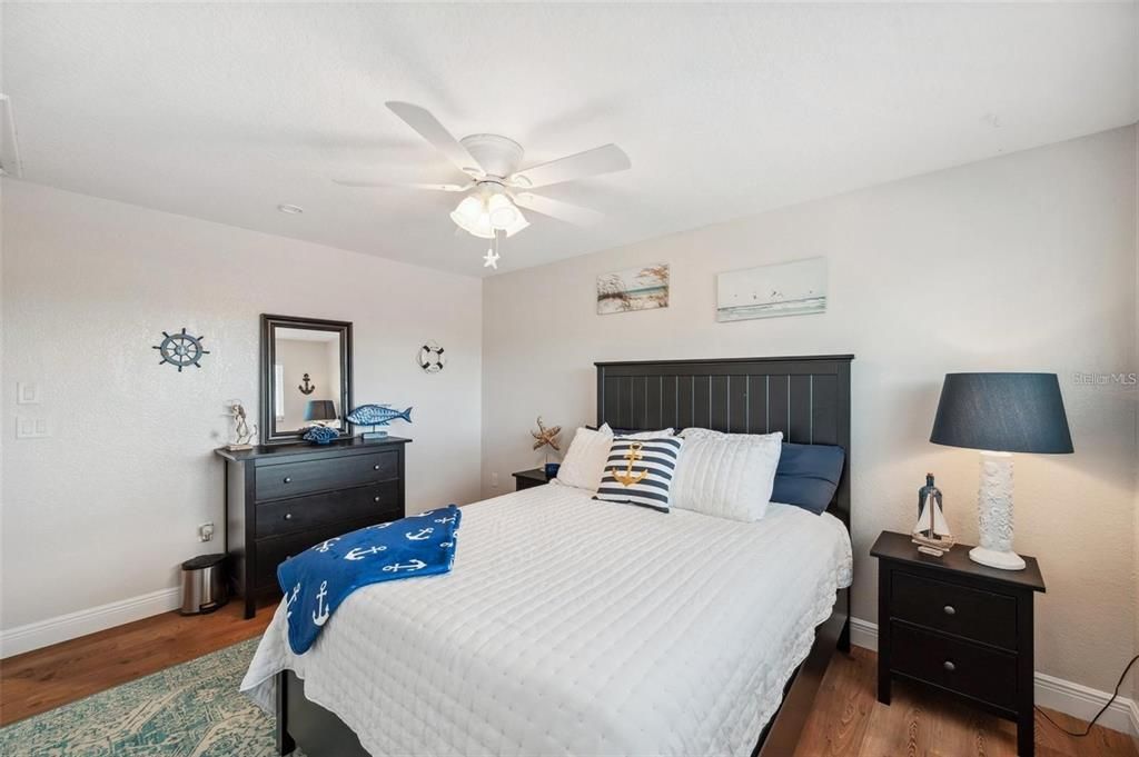 На продажу: $989,000 (4 спален, 3 ванн, 3094 Квадратных фут)