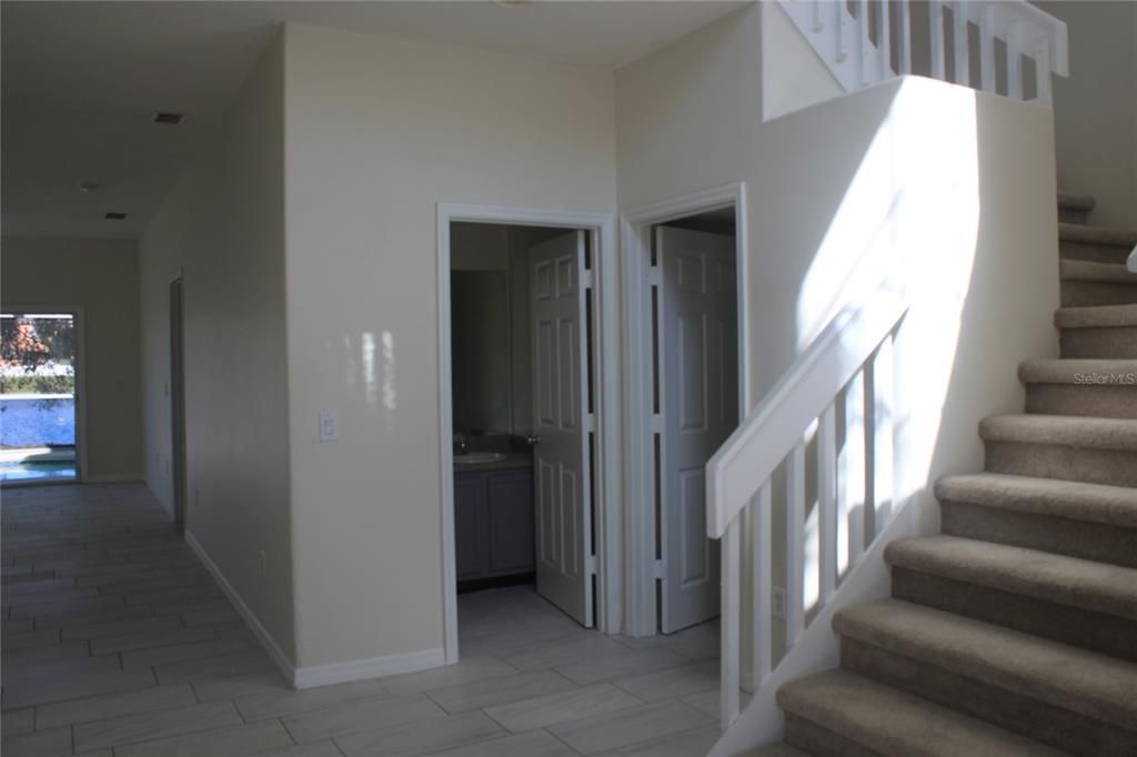 For Rent: $2,495 (4 beds, 2 baths, 1795 Square Feet)